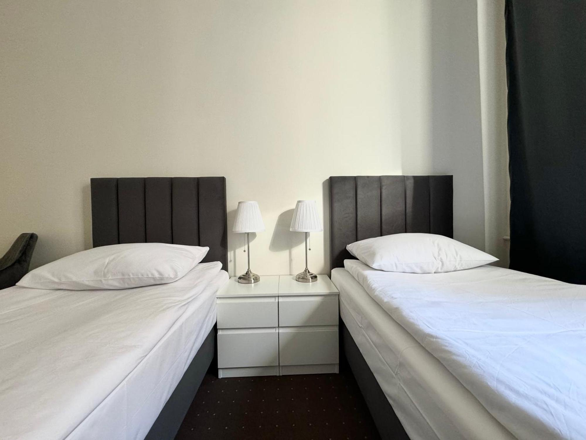 Hotel Mazowiecki Wow Varsavia Esterno foto